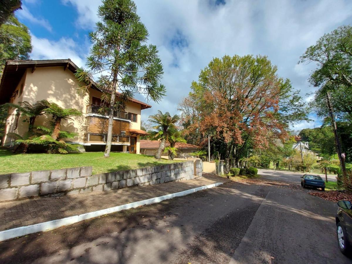 Apto Amplo E Aconchegante Proximo Ao Lago Negro Gramado Dış mekan fotoğraf